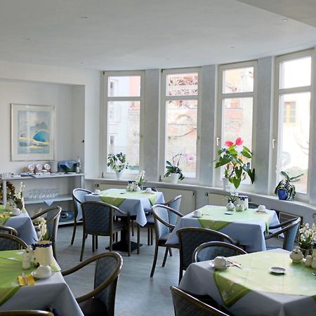 Hotel Cronberger Hof ラーデンブルク エクステリア 写真